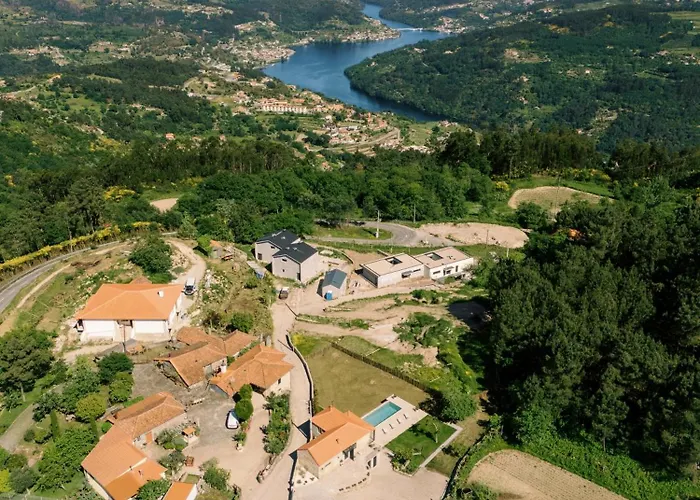 Villa Belo Douro - Private Pool - Douro Valley - By Rowdhouses Pacos de Gaiolo